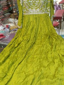 Elegant Green Ethnic Gown