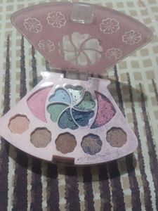 Vintage ABS Makeup Kit not used only broken