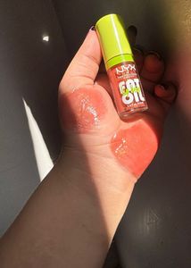 NYX FAT OIL LIP DRIP