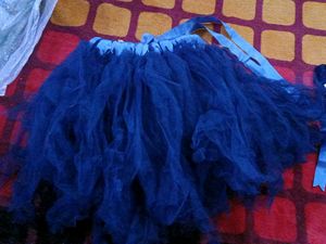 Price Drop!!Tutu Skirt With Top No Inner In Skir