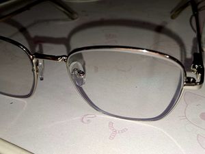 Classic Metal Frame Eyeglasses !!