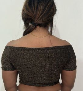 offshoulder top