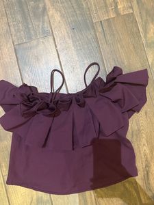 Very Good Quality Frilled Top