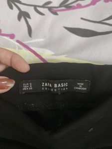 Black Zara Jeggings - Small Size
