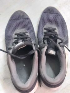 Nike Orogina Shoes