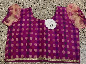 New Kids Lehanga Choli Set For Grabs
