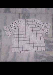 Top With Stylish Sleeves