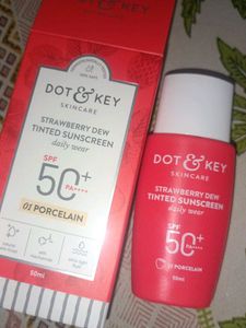 Dot &amp; Key Strawberry Dew Sunscreen