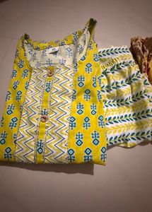 2  Kurta Sets only 400 rs