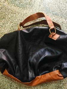 shoulder bag