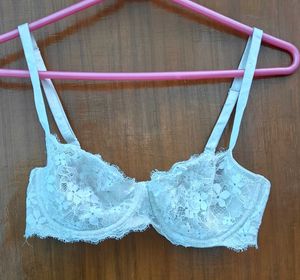 VICTORIA&#39;S SECRET Lace Bra