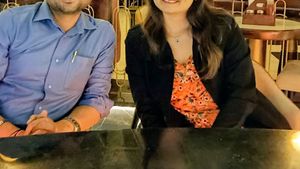 Black Jacket (Women’s)