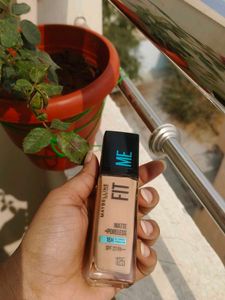 Maybelline Fit Me Foundation