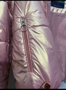 Puffed Jacket At Very Low Price