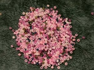 Pink &amp; Purple Seed Bead Mix