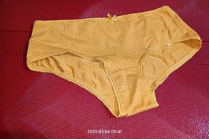 3 Pairs of Underwear
