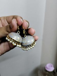 BRAND NEW GREY JHUMKAS