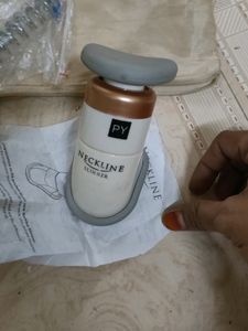 Neck line Slimmer
