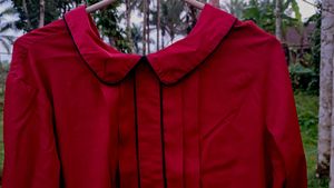 FabAlley Formal Shirt With Surprise Freebie