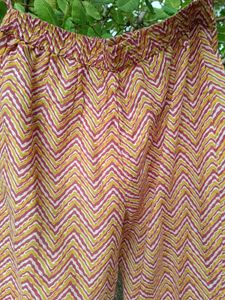 Vibrant Zig-Zag Kurti Pant
