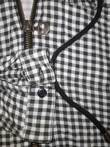 Checked Hooded Lightweight Jacket