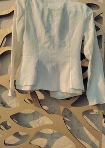 Formal Off White Blazer🌕