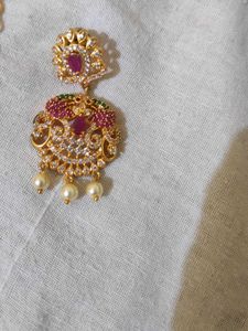 Price drop Gold-Plated Necklace &amp; Earring Se