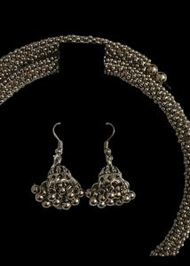 Black Metal Jewellery Set✨🤩❤️
