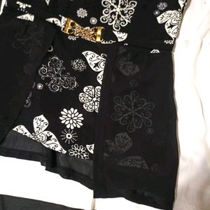 Black White Sleeveless Printed Fancy Top For Women