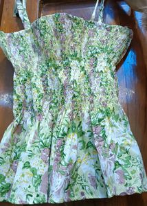 🌼 Floral Co-ord Set – Puff Sleeve Shrug + Smocked