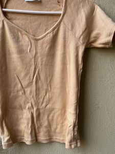 Cute Beige ribbed T-Shirt