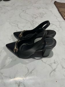 Elegant Black Slingback Heels