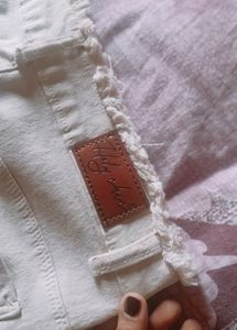 Beige  Skinny Jeans (Size-28)