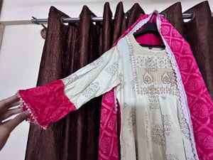 anarkali with dupatta