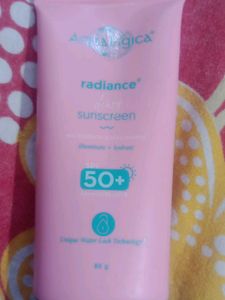 Aqua Logica Sunscreen