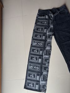 Two-Tone Graphic Print Jeans