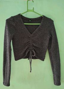 Chic Gray Ruched Crop Top