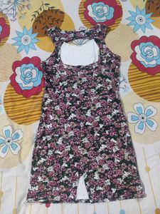 Stylish Back Design Floral Dress!