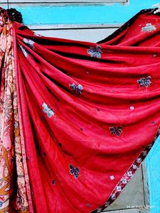 Red &amp; Pink Floral Print Saree