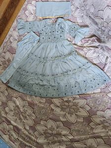 Baby Girl Grey Umbrella Dupatta With Churidar Dres