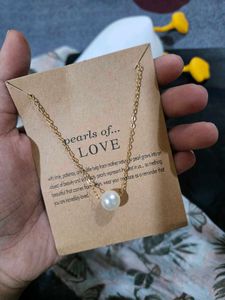 Pearl Pendant Necklace