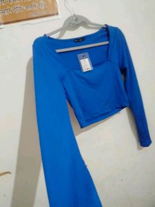 With Tag Crop Top💙
