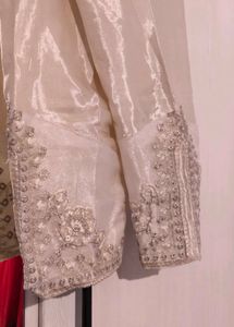 Kerelaite Red Embroidered Kurti