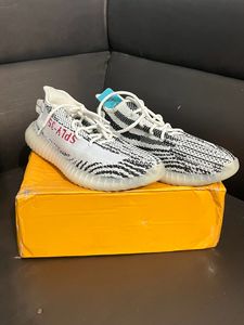ADIDAS YEEZY BOOST 350 V2 ZEBRA Replica Shoe