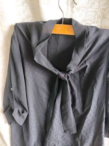 Black Korean Top