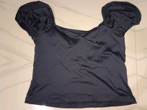 Chic Black Puff Sleeve Top
