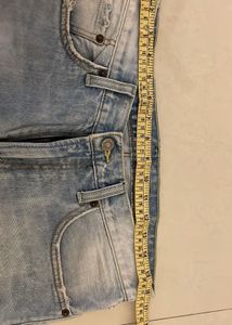 Levi’s Men Rugged Pattern Denim Blue Colour
