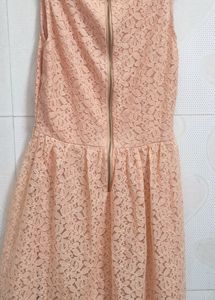 Beautiful Short Dress With Back Zip