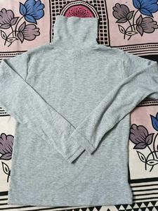 Gray Ribbed Turtleneck Top