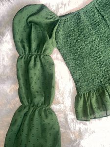 bottle green crop top
